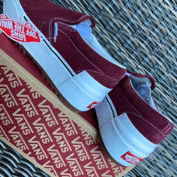 Vans Classic Slip-On Stacked Platform Suede Pomegranate/True White WMNS - Picture 15 of 16